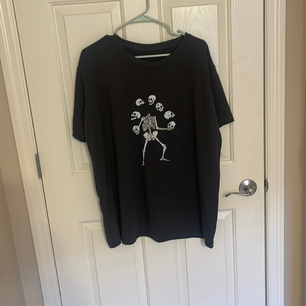 Tshirt with skull
